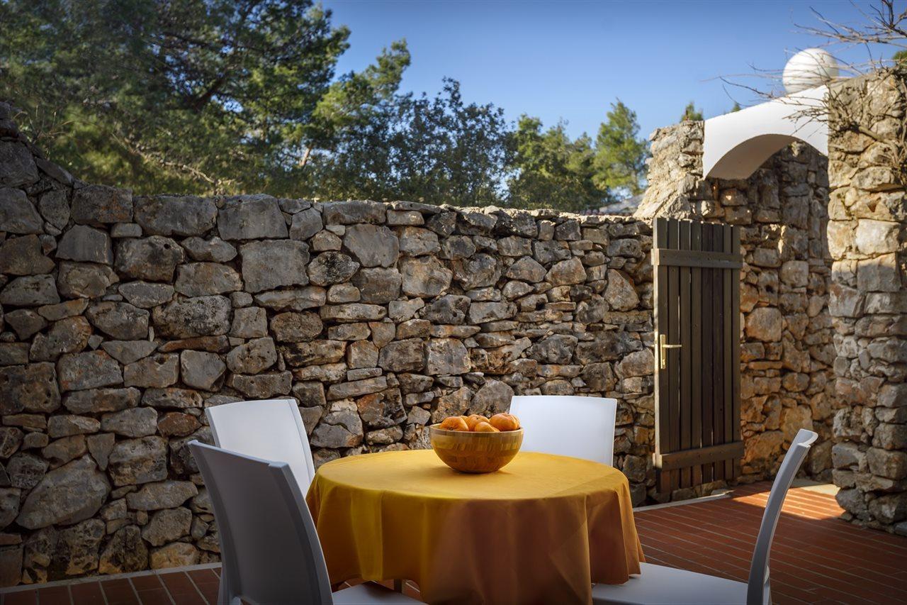 Trim Sunny Apartments By Valamar สตารีกราด ภายนอก รูปภาพ