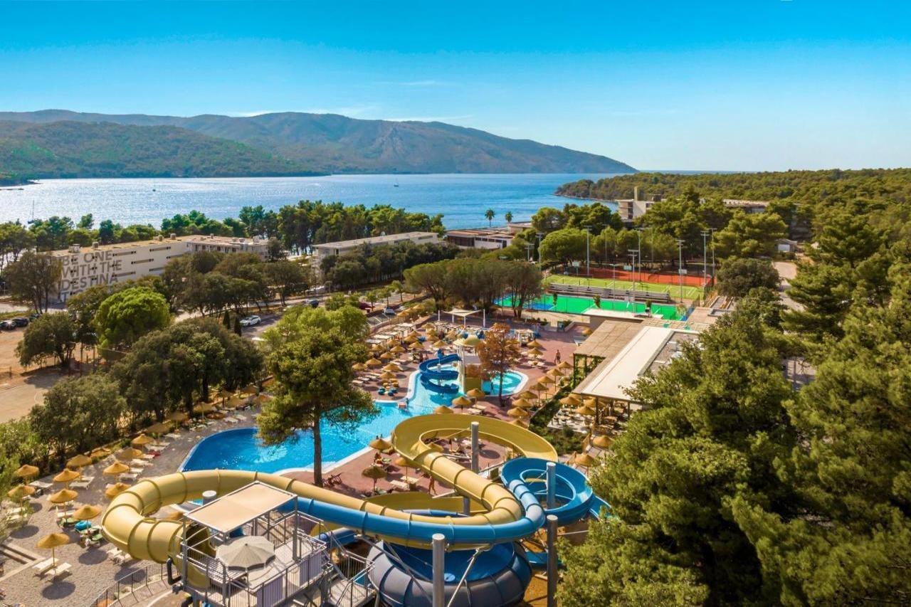 Trim Sunny Apartments By Valamar สตารีกราด ภายนอก รูปภาพ