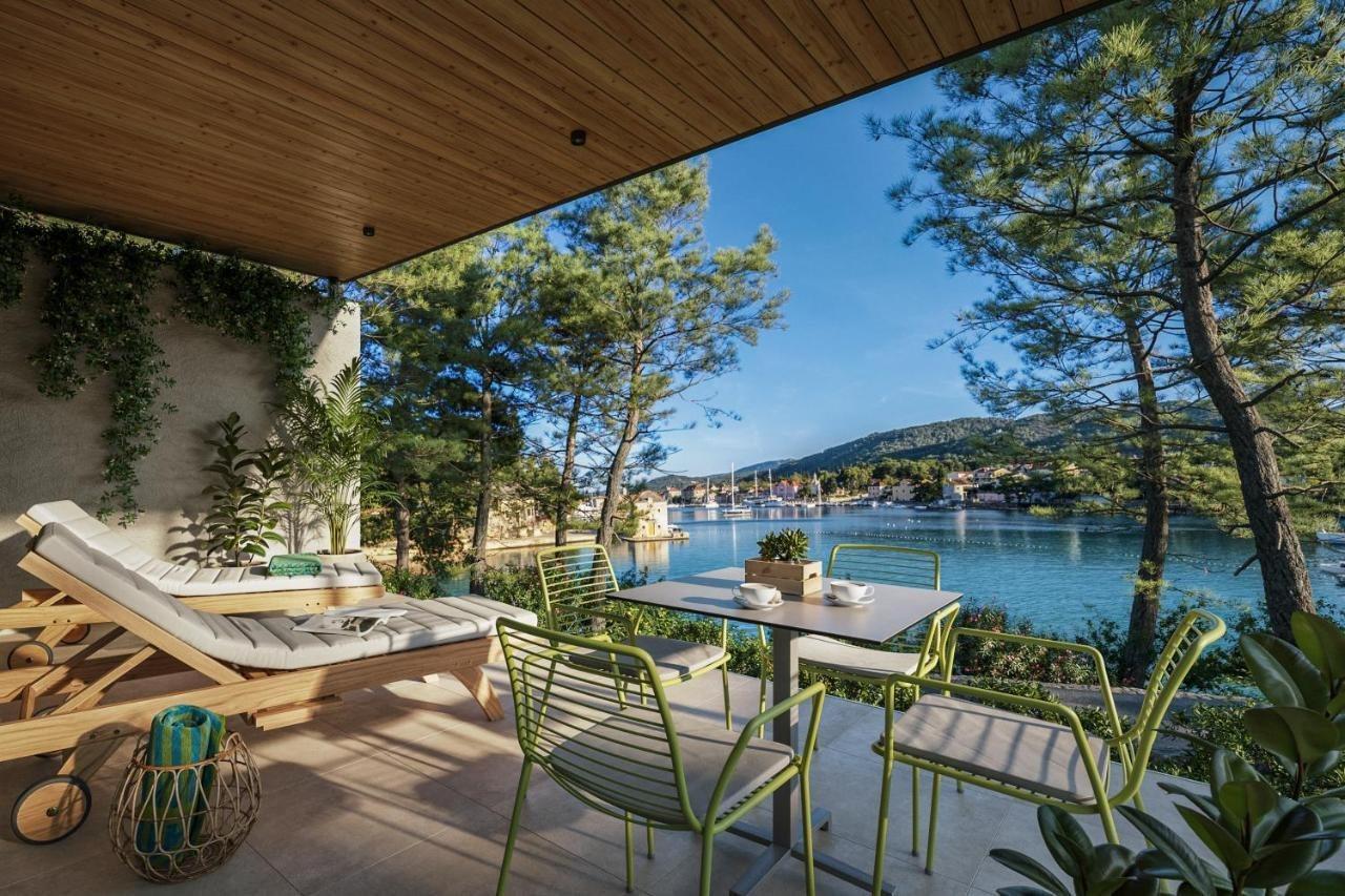Trim Sunny Apartments By Valamar สตารีกราด ภายนอก รูปภาพ